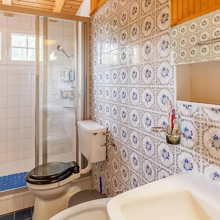 6br Chalet In Area Of Vila *