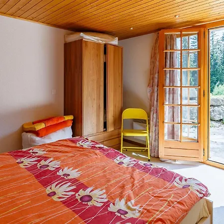6br Chalet In Area Of